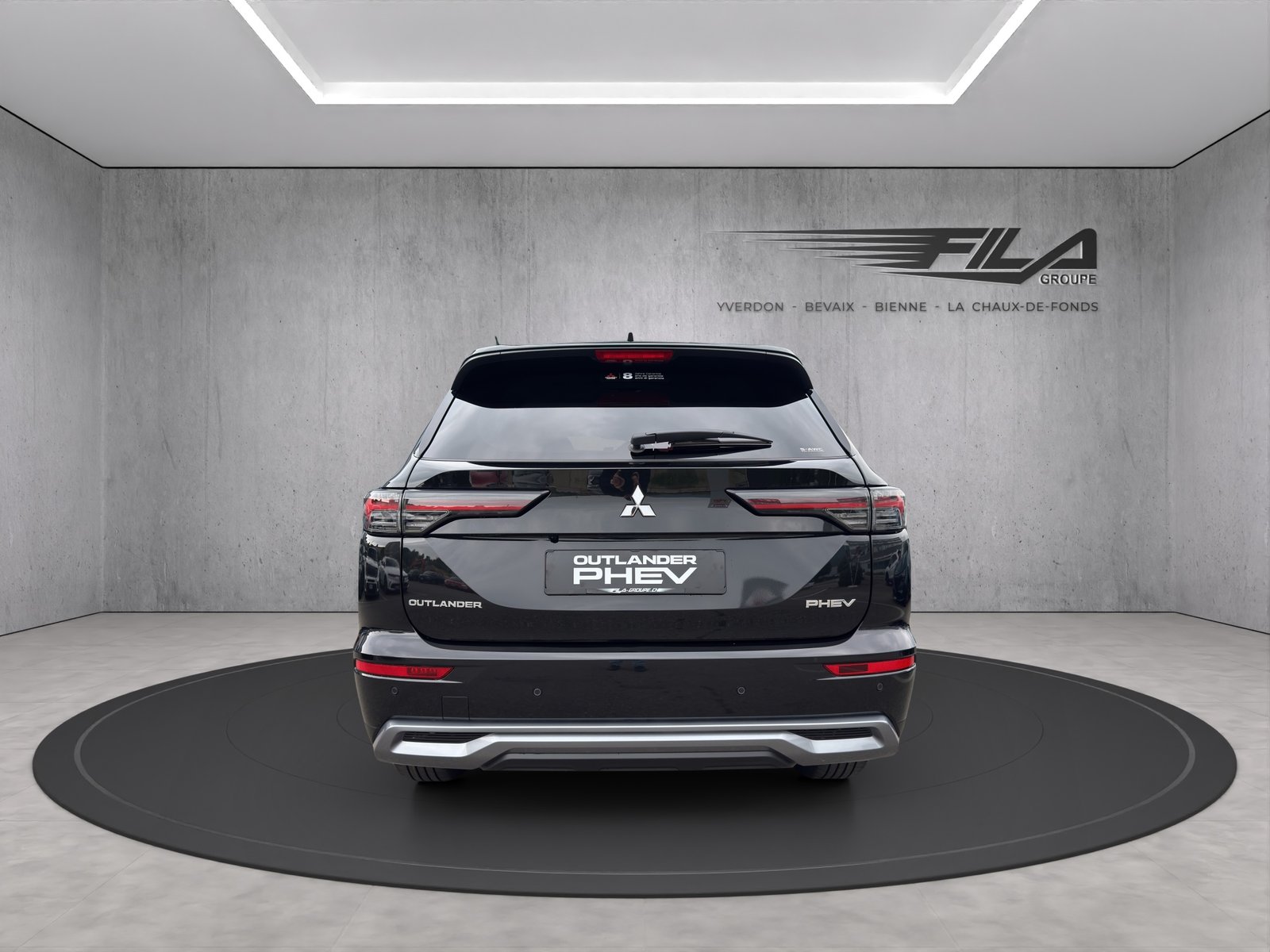 MITSUBISHI OUTLANDER 2.4 PHEV Intense 4x4, Hybride Rechargeable Essence/Électricité, Voiture de démonstration, Automatique - 4