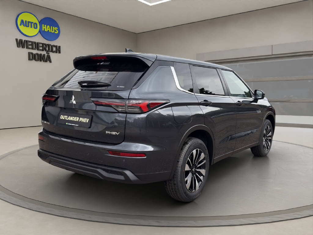 MITSUBISHI Outlander 2.4 PHEV Invite 4x4, Plug-in-Hybrid Benzina/Elettrica, Auto dimostrativa, Automatico - 5