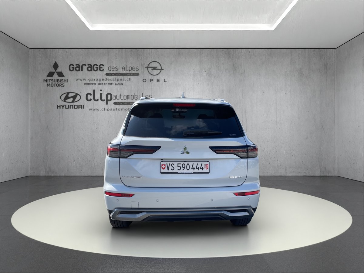 MITSUBISHI Outlander 2.4 PHEV Intense 4x4, Plug-in-Hybrid Benzin/Elektro, Vorführwagen, Automatik - 5
