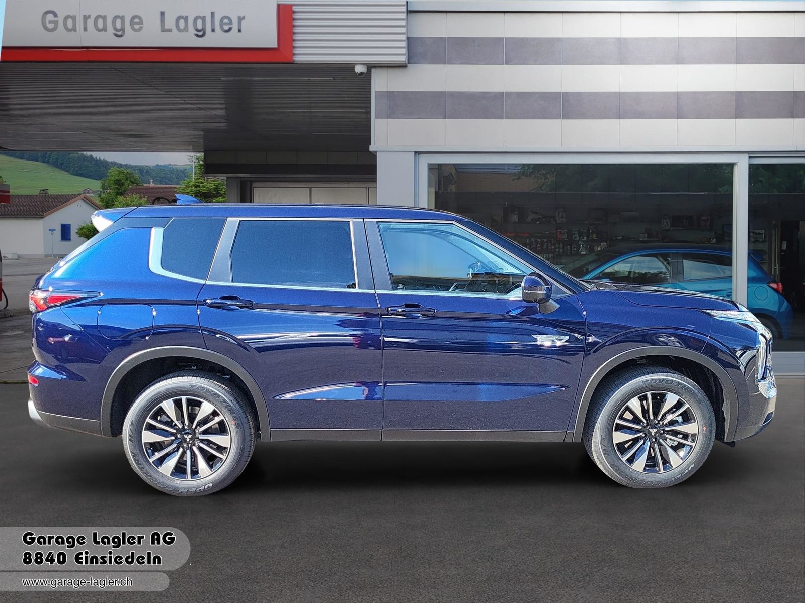 MITSUBISHI Outlander 2.4 PHEV Invite 4x4, Plug-in-Hybrid Benzina/Elettrica, Auto dimostrativa, Automatico - 7