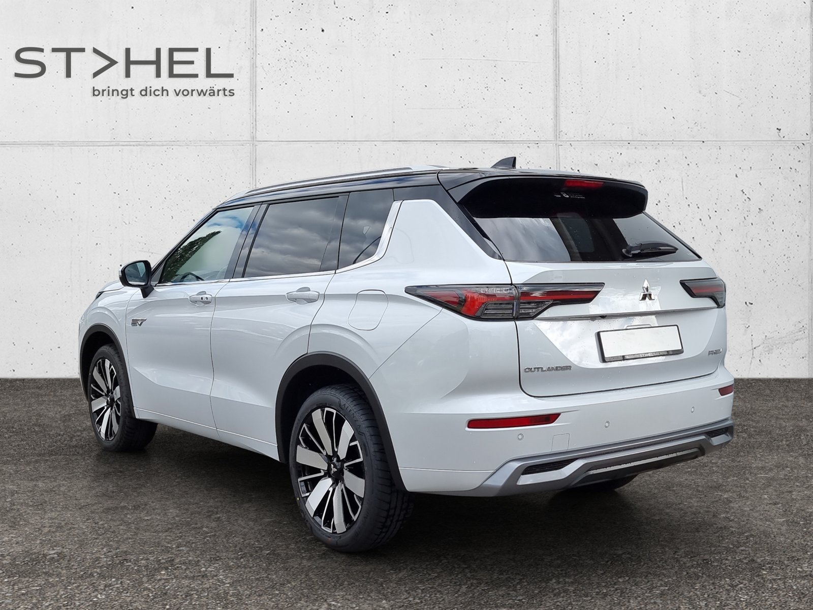 MITSUBISHI Outlander 2.4 PHEV Instyle 4x4, Plug-in-Hybrid Benzin/Elektro, Vorführwagen, Automatik - 3