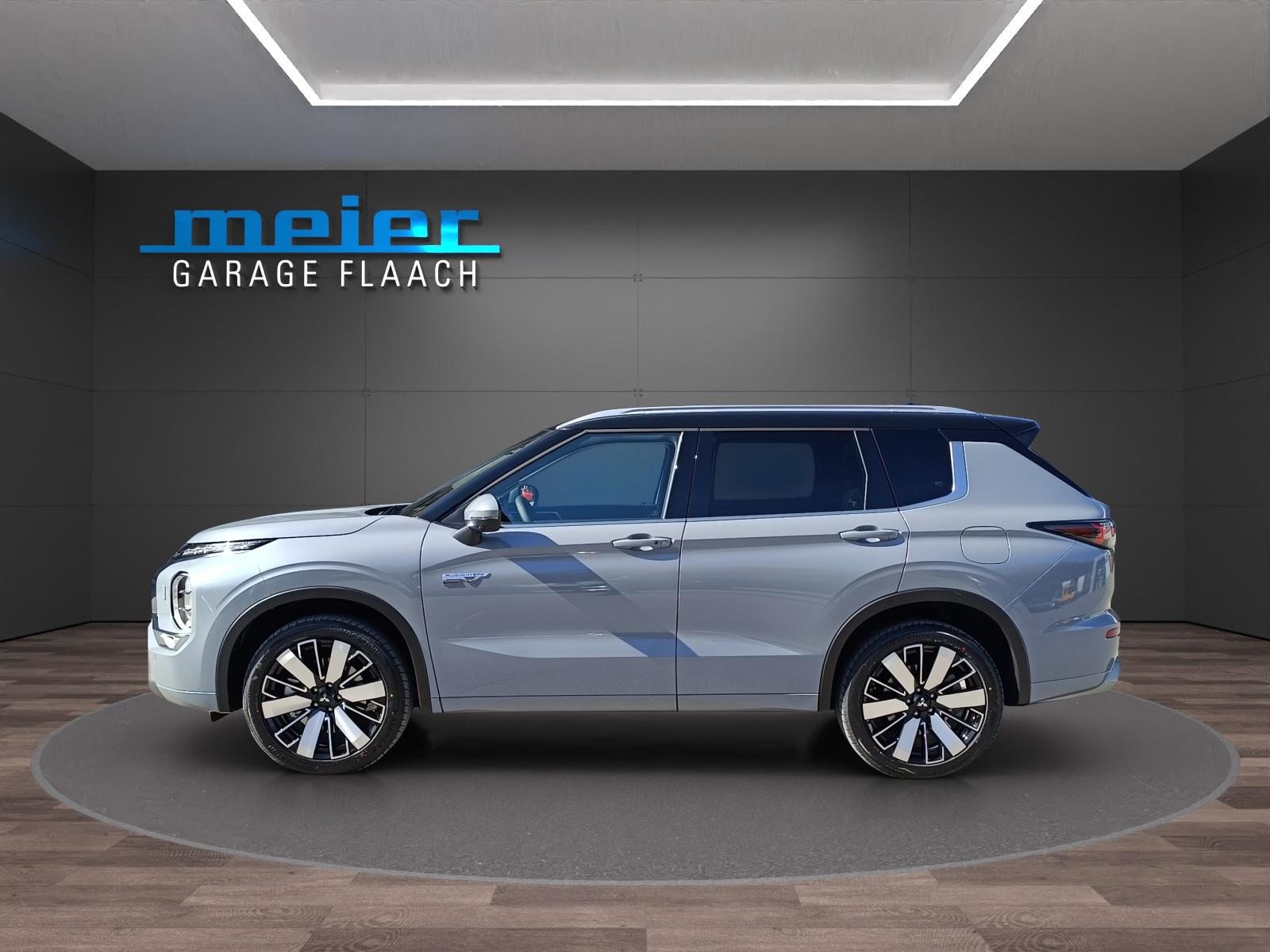 MITSUBISHI Outlander 2.4 PHEV Instyle 4x4, Plug-in-Hybrid Petrol/Electric, Ex-demonstrator, Automatic - 2