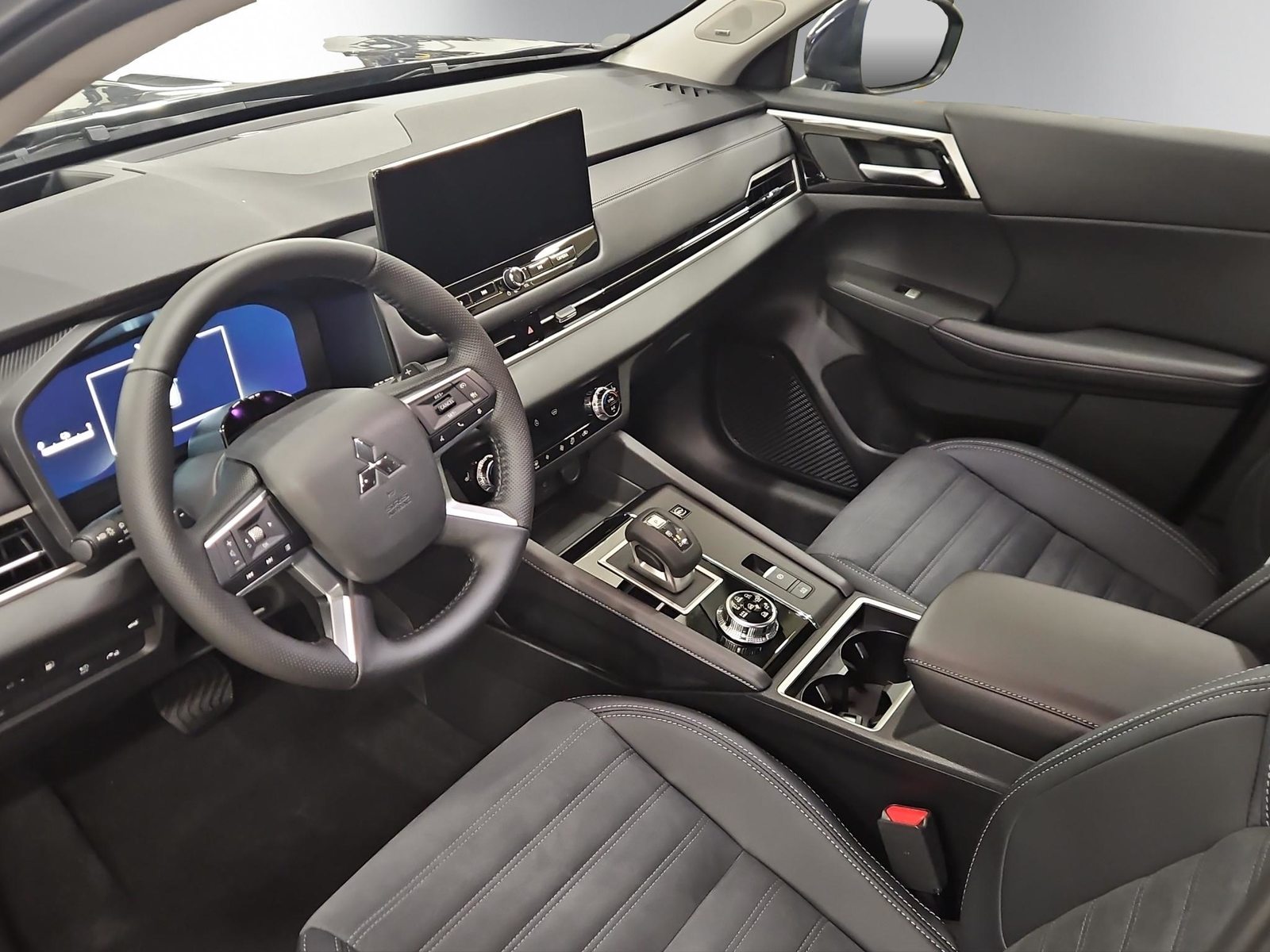 MITSUBISHI Outlander 2.4 PHEV Intense 4x4, Plug-in-Hybrid Benzin/Elektro, Vorführwagen, Automatik - 5