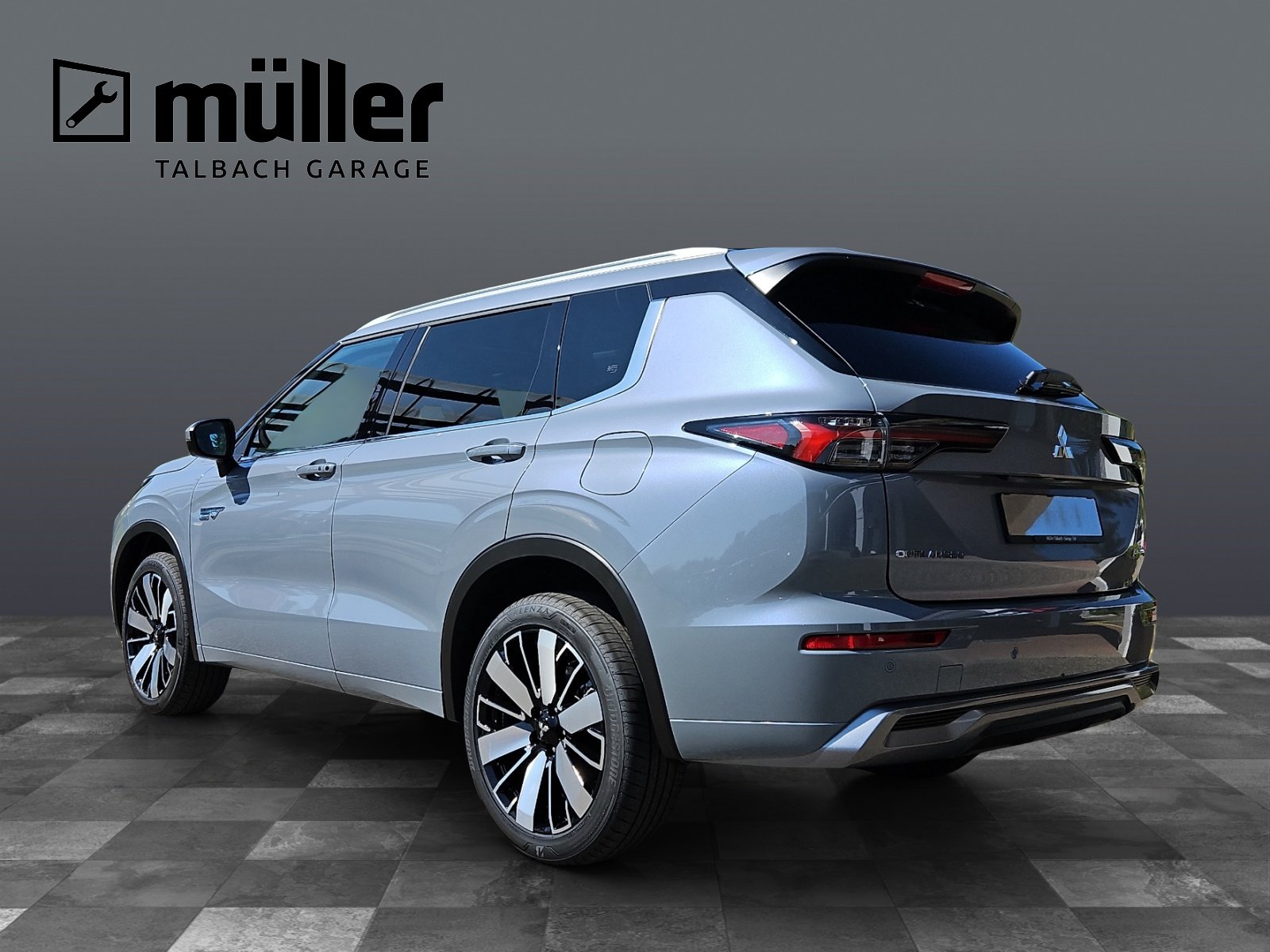 MITSUBISHI Outlander 2.4 PHEV Instyle 4WD Automatic, Plug-in-Hybrid Petrol/Electric, Ex-demonstrator, Automatic - 4