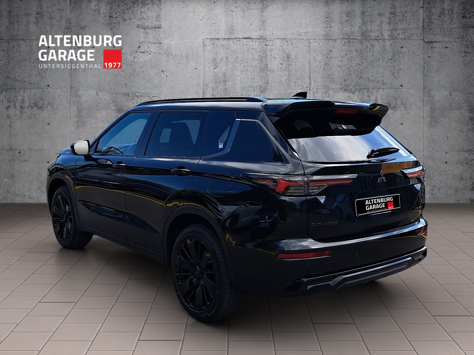 MITSUBISHI Outlander 2.4 PHEV Sport 4x4, Plug-in-Hybrid Benzina/Elettrica, Auto dimostrativa, Automatico - 3