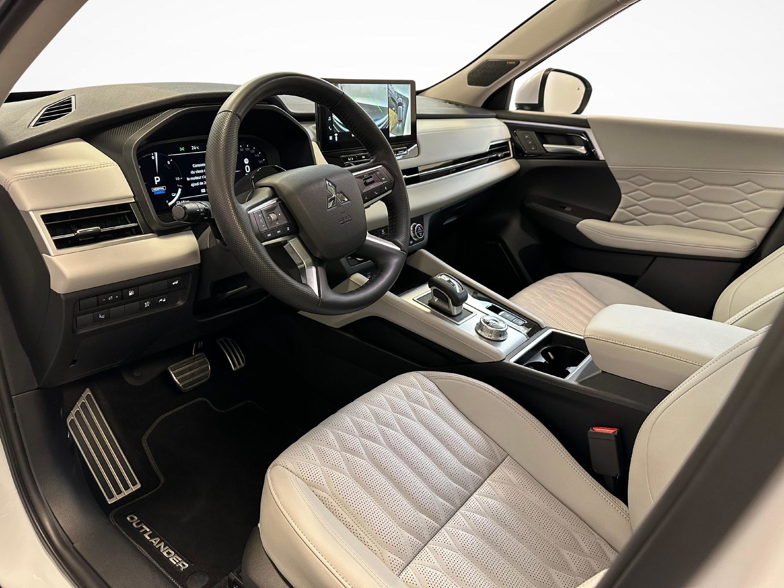 MITSUBISHI Outlander 2.4 PHEV Instyle 4x4, Plug-in-Hybrid Benzina/Elettrica, Auto dimostrativa, Automatico - 4