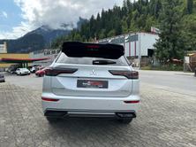 MITSUBISHI Outlander 2.4 PHEV Instyle Blackline  4x4, Plug-in-Hybrid Petrol/Electric, Ex-demonstrator, Automatic - 3