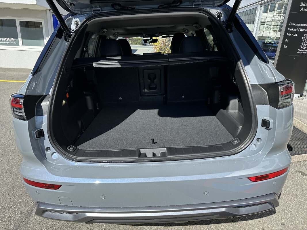 MITSUBISHI Outlander 2.4 PHEV Instyle 4x4, Plug-in-Hybrid Benzin/Elektro, Vorführwagen, Automatik - 6