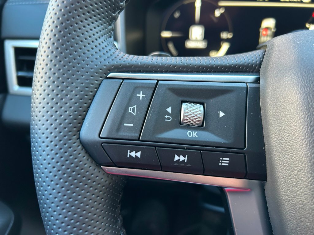 MITSUBISHI Outlander 2.4 PHEV Invite 4x4, Hybride Rechargeable Essence/Électricité, Voiture nouvelle, Automatique - 7