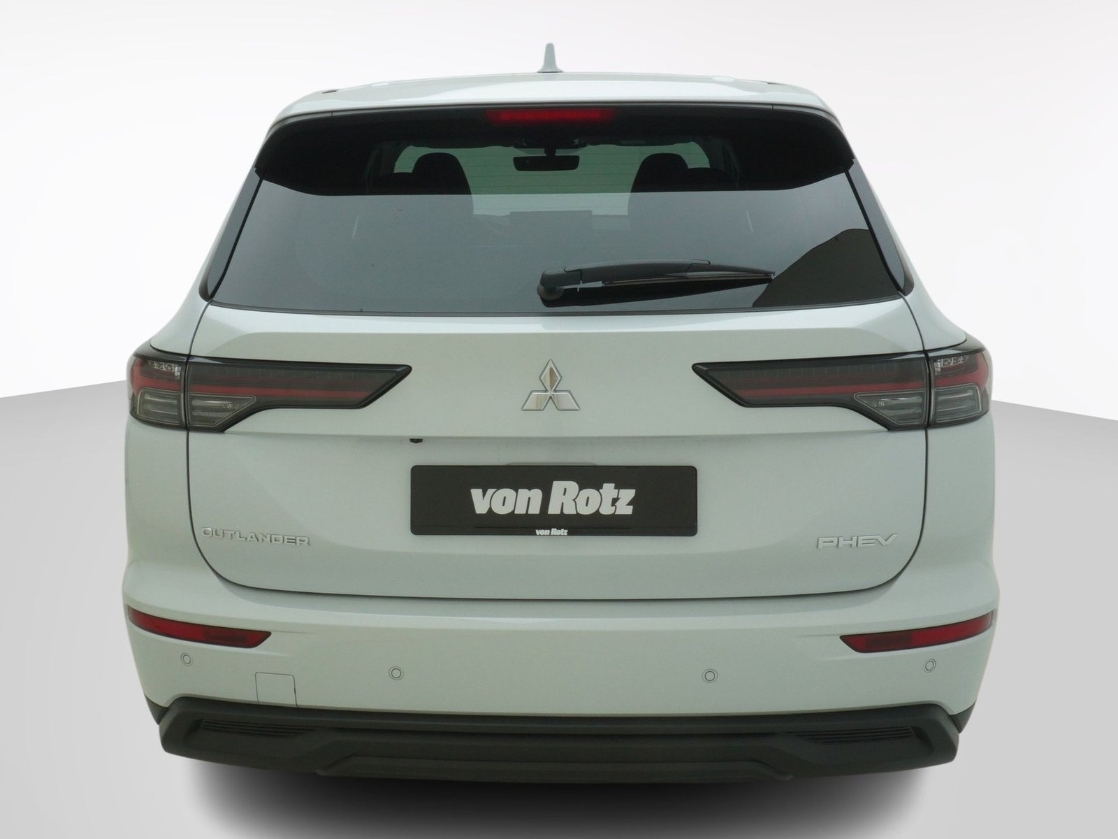 MITSUBISHI Outlander 2.4 PHEV Invite 4x4, Plug-in-Hybrid Petrol/Electric, New car, Automatic - 3