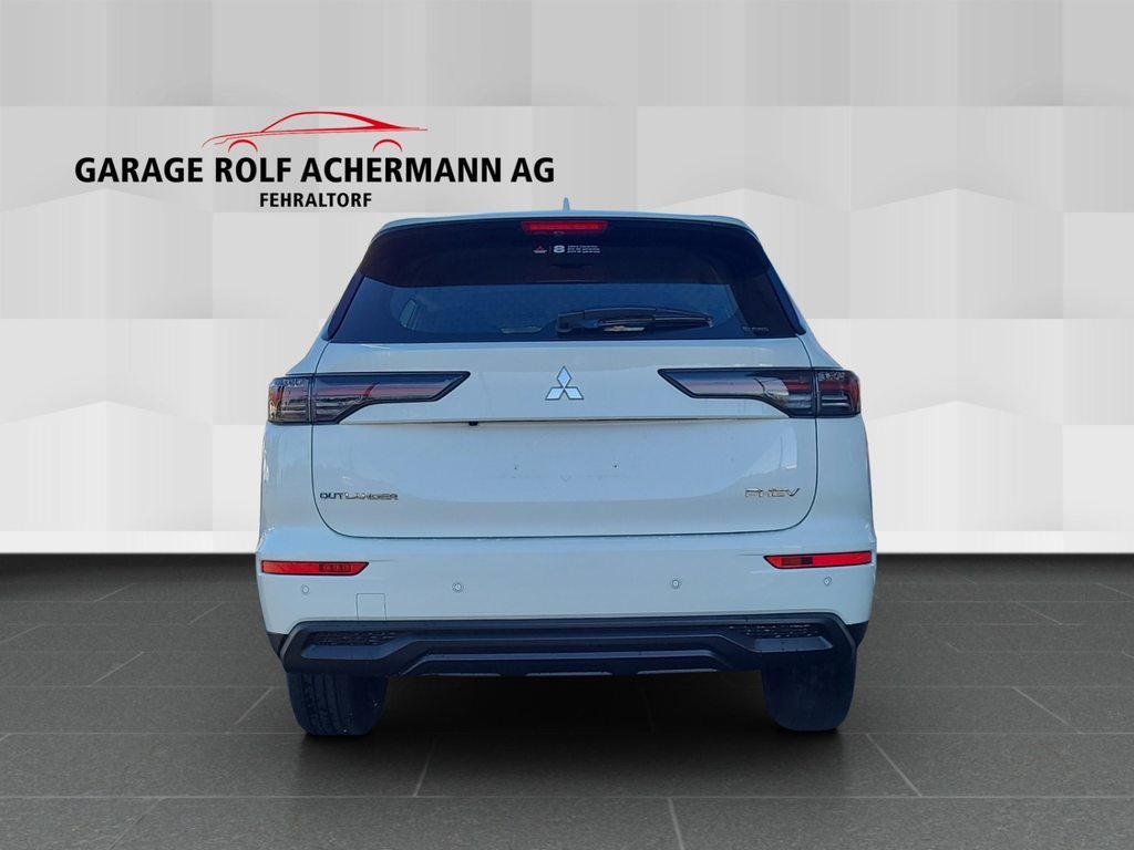 MITSUBISHI Outlander 2.4 PHEV Inform 4x4, Plug-in-Hybrid Benzina/Elettrica, Auto nuove, Automatico - 5