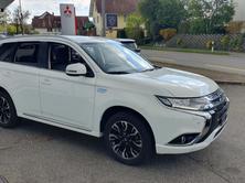 MITSUBISHI Outlander PHEV Style 4WD, Plug-in-Hybrid Petrol/Electric, Second hand / Used, Automatic - 4