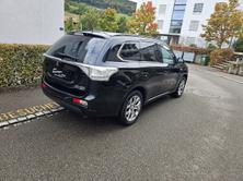 MITSUBISHI Outlander 2.0 PHEV Intense, Plug-in-Hybrid Petrol/Electric, Second hand / Used, Automatic - 4