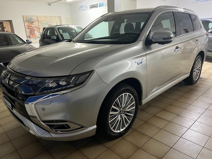 MITSUBISHI Outlander 2.4 PHEV Style 4WD Automatic, Plug-in-Hybrid Petrol/Electric, Second hand / Used, Automatic