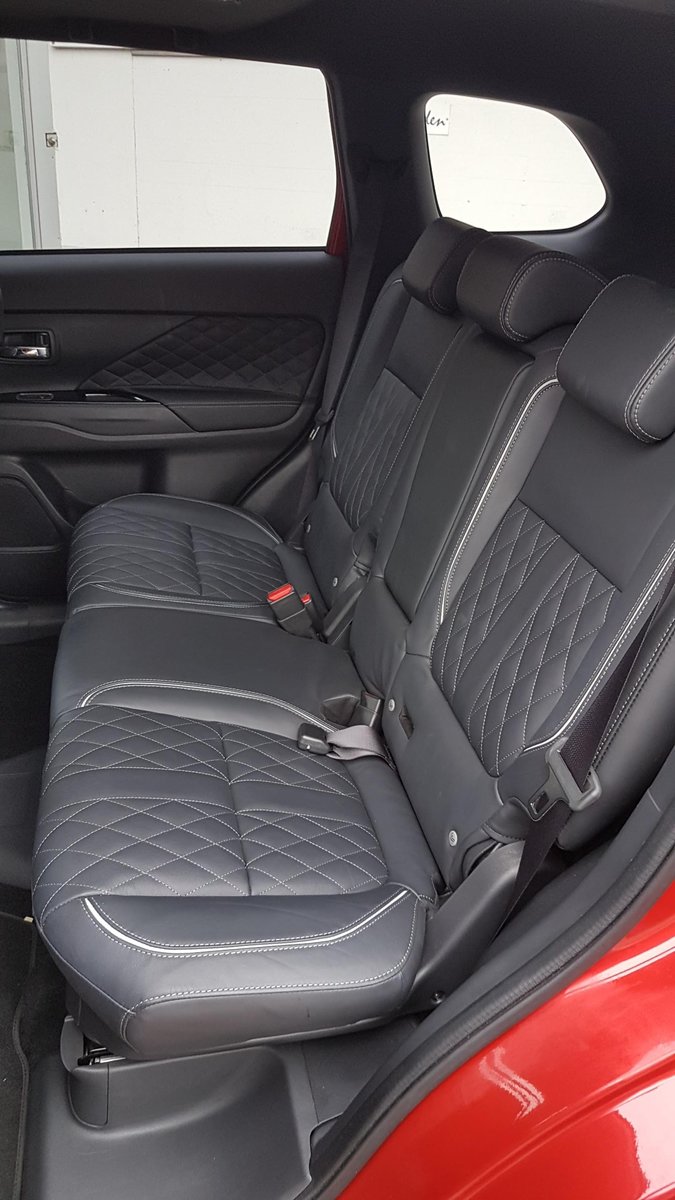 MITSUBISHI Outlander PHEV S-Edition, Plug-in-Hybrid Benzina/Elettrica, Occasioni / Usate, Automatico - 6