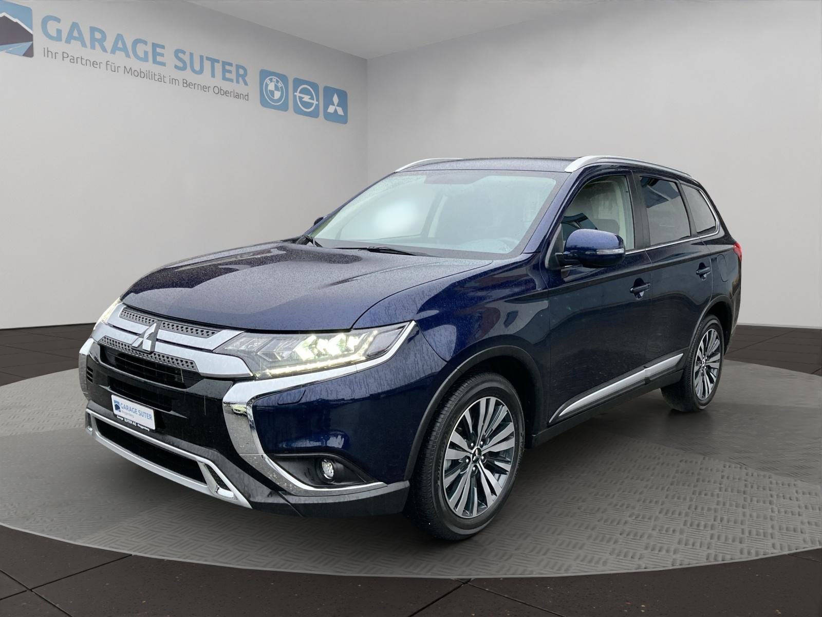 MITSUBISHI Outlander 2.0 MIVEC Value CVT, Benzina, Occasioni / Usate, Automatico