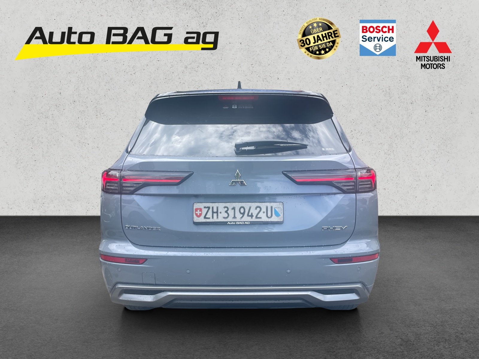 MITSUBISHI Outlander 2.4 PHEV Instyle 4x4, Plug-in-Hybrid Benzina/Elettrica, Auto dimostrativa, Automatico - 5