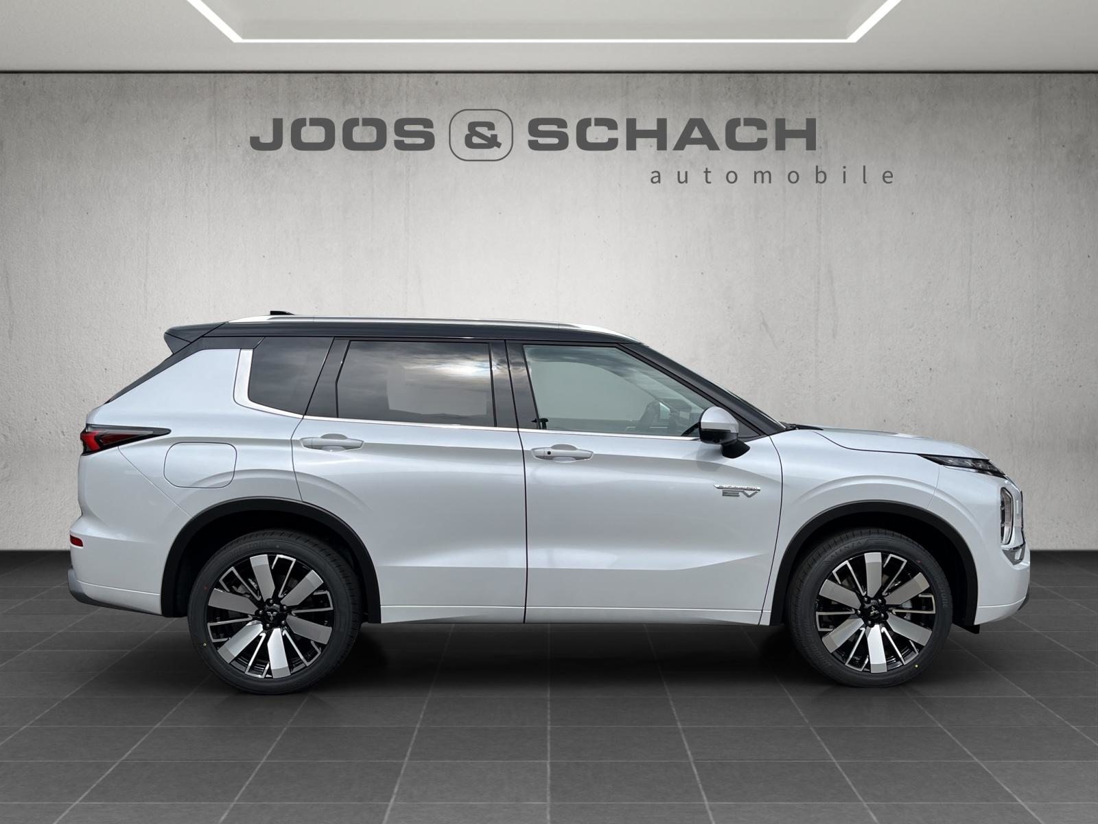 MITSUBISHI Outlander 2.4 PHEV Instyle 4x4, Hybride Rechargeable Essence/Électricité, Voiture de démonstration, Automatique - 4