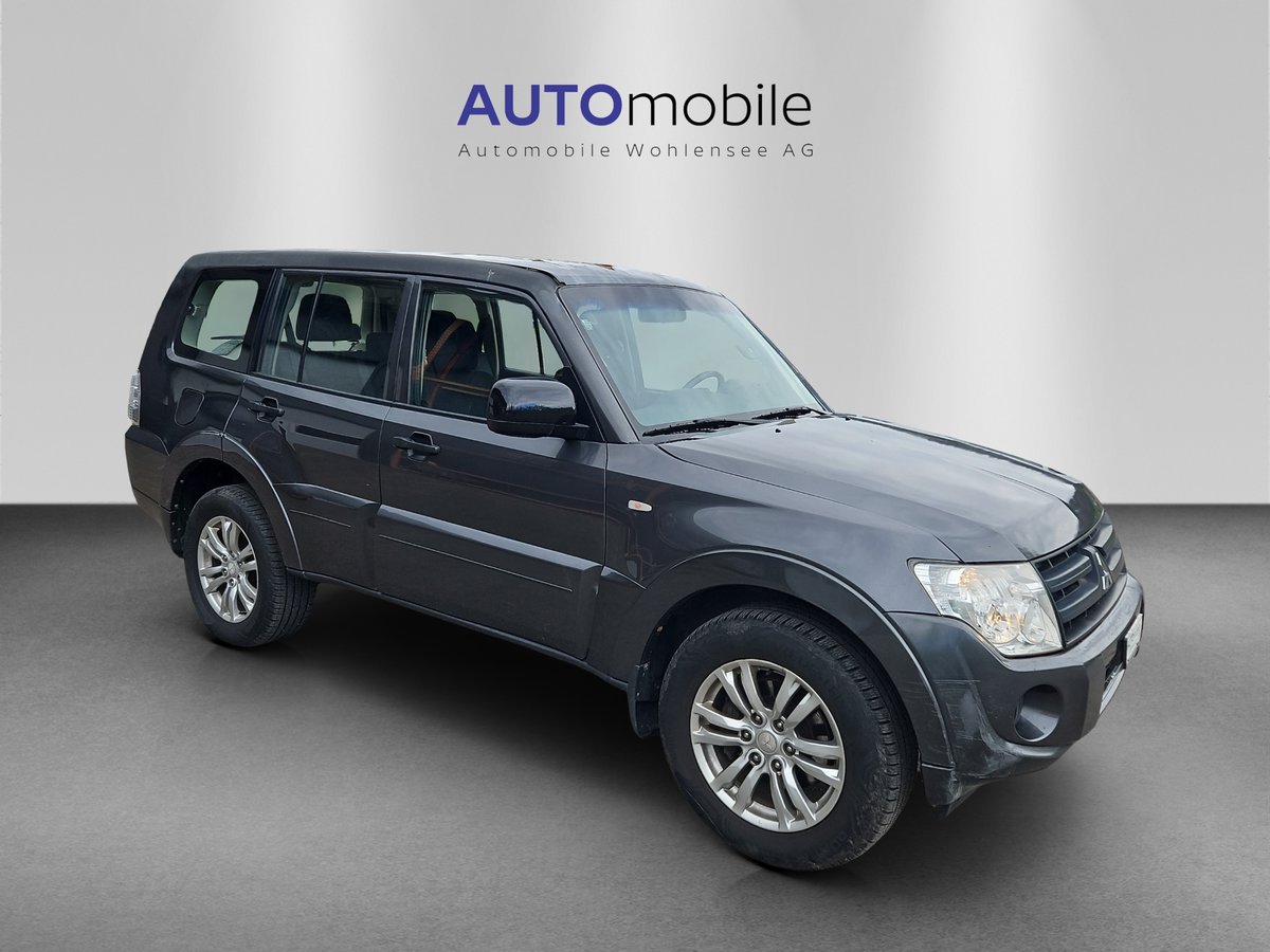 MITSUBISHI Pajero 3.2 DI-D Professional Plus Automatic, Diesel, Occasion / Gebraucht, Automatik - 4