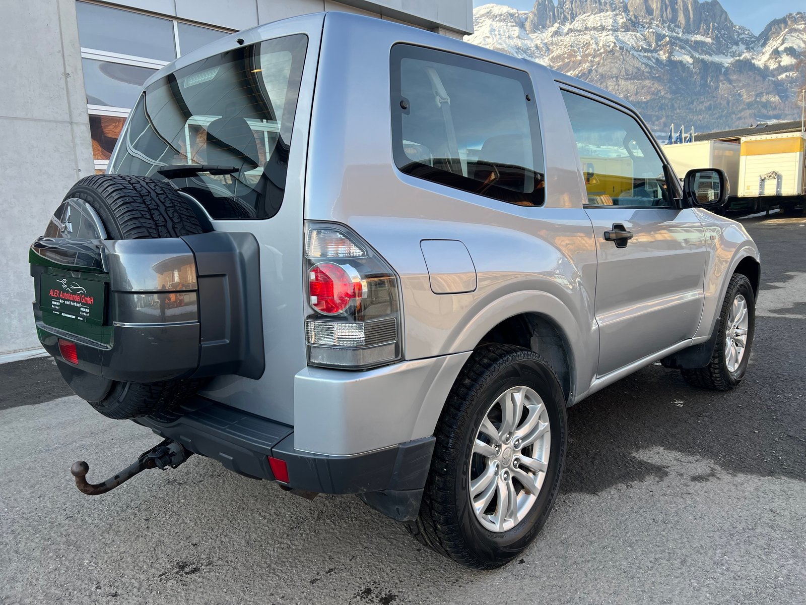 MITSUBISHI PAJERO 3.2 DI-D Profi, Diesel, Occasion / Gebraucht, Handschaltung - 6