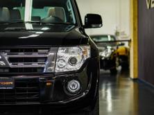 MITSUBISHI Pajero 3.2 DI-D Intense Automatic, Diesel, Second hand / Used, Automatic - 7