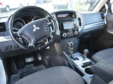 MITSUBISHI Pajero 3.2 DI-D Style Automatic, Diesel, Second hand / Used, Automatic - 2
