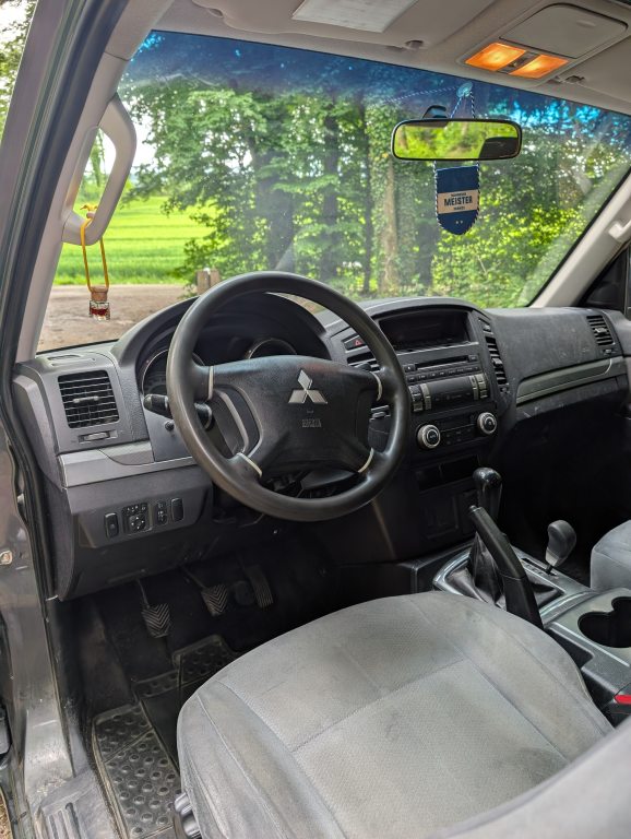 MITSUBISHI PAJERO 3.2 DID Swiss Professional, Diesel, Occasion / Gebraucht, Handschaltung - 4