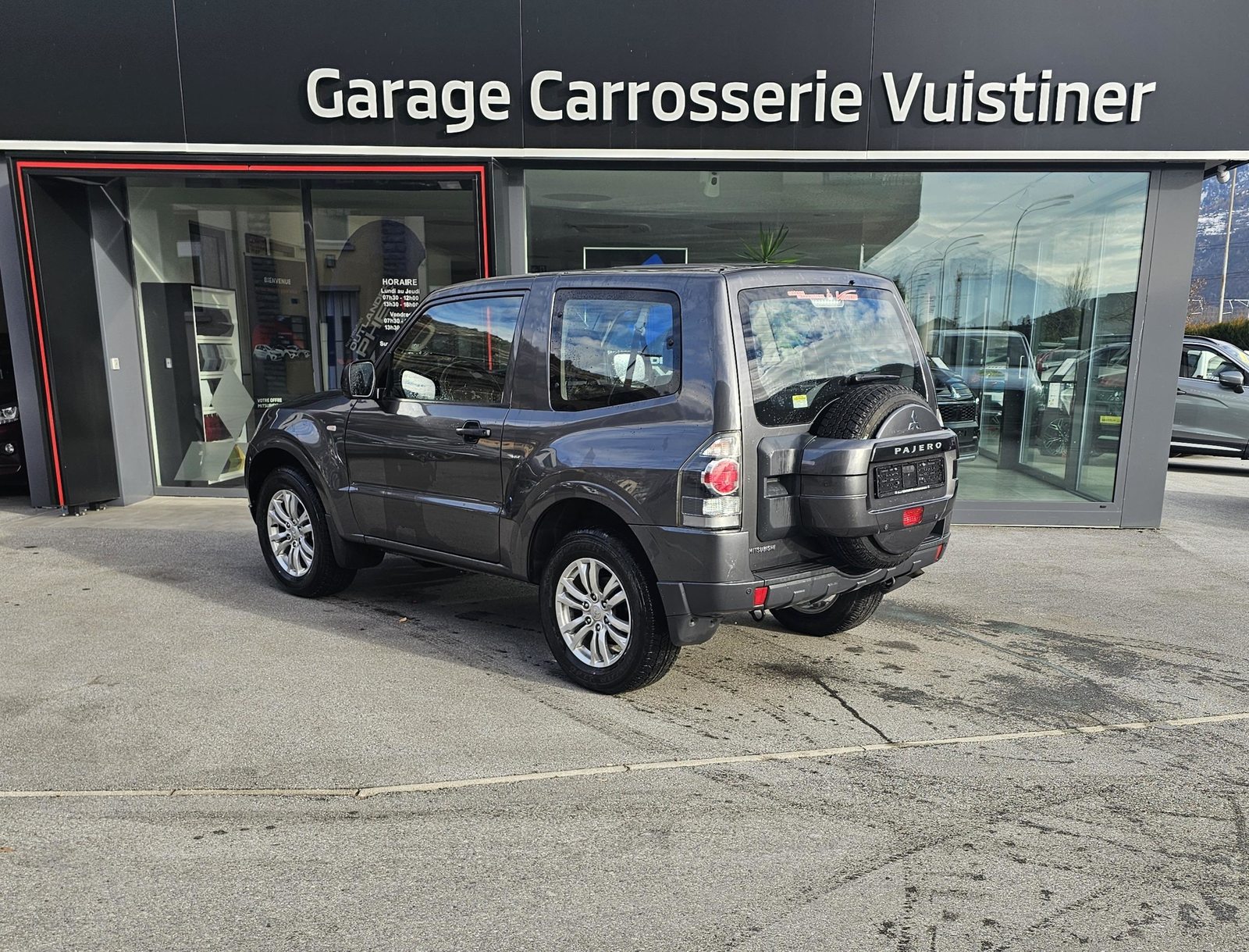 MITSUBISHI Pajero 3.2 DID Profi, Diesel, Occasion / Utilisé, Manuelle - 3