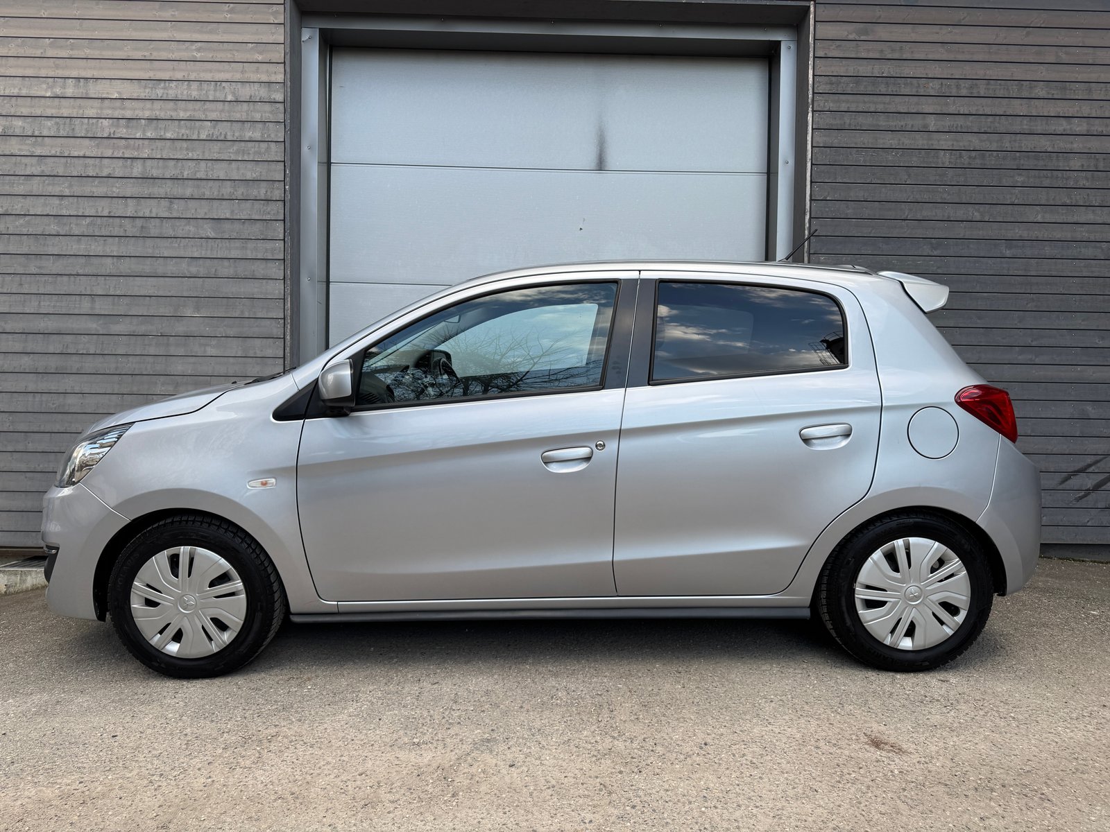 MITSUBISHI Space Star 1.2 Value, Essence, Occasion / Utilisé, Manuelle - 3