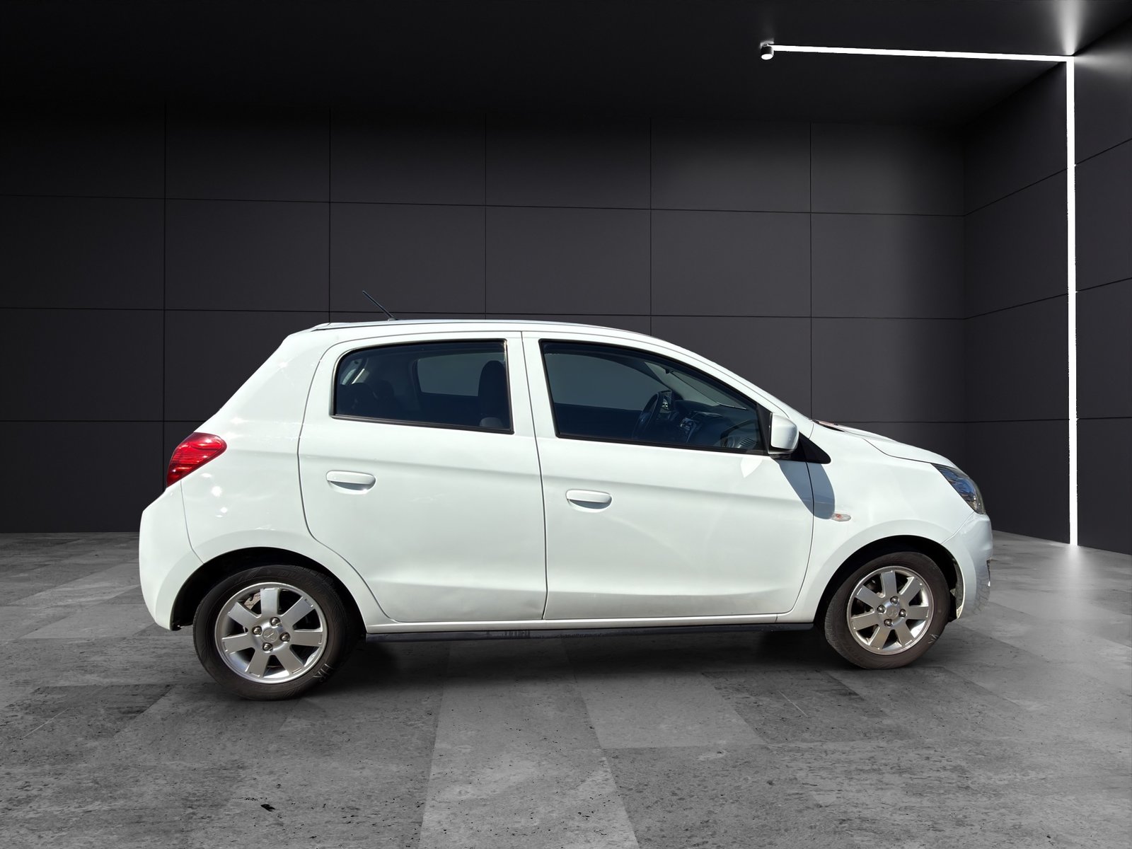 MITSUBISHI Space Star 1.0 Pure, Essence, Occasion / Utilisé, Manuelle - 7