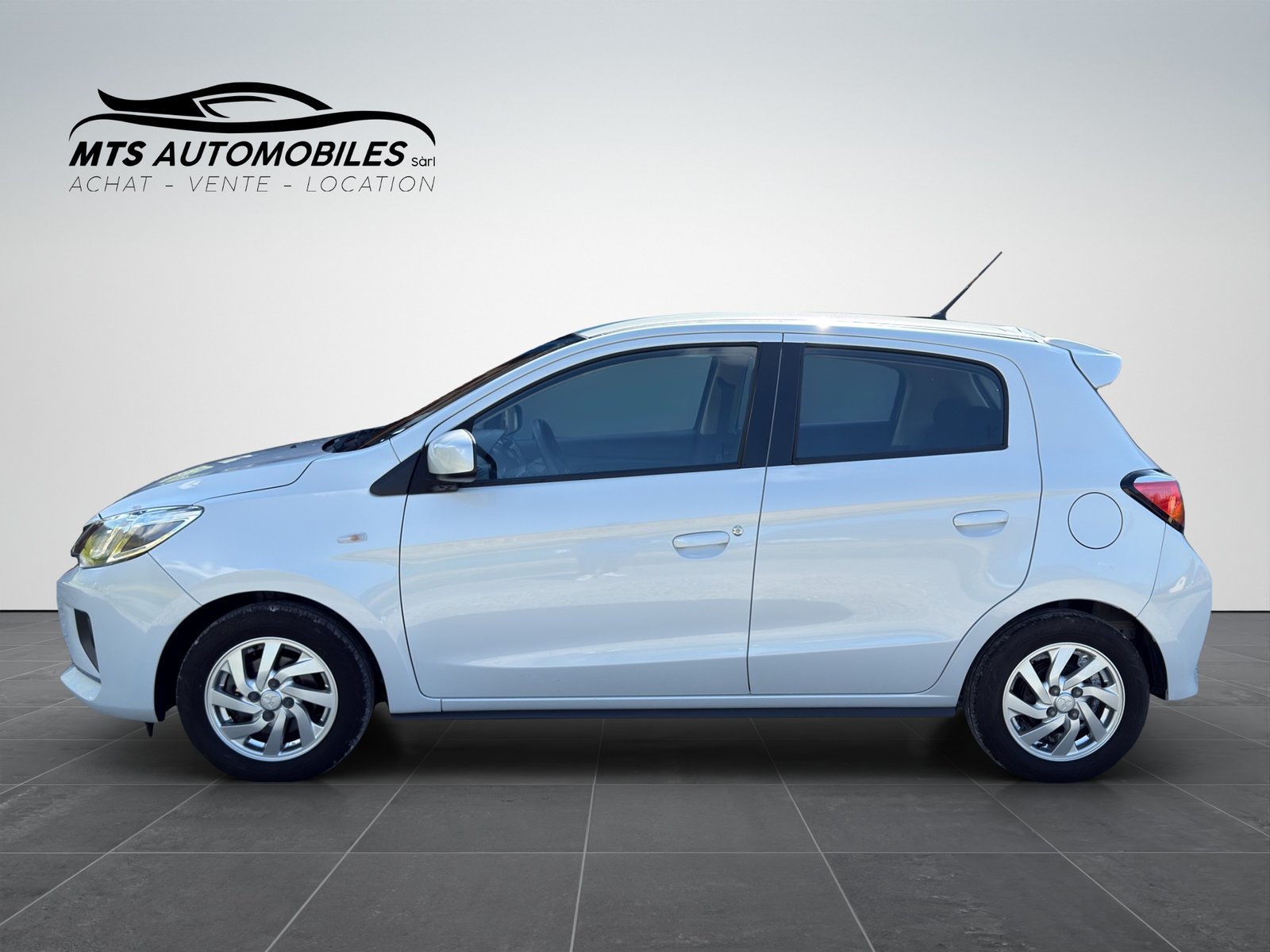 MITSUBISHI Space Star 1.2 CVT Intense, Essence, Occasion / Utilisé, Automatique - 3