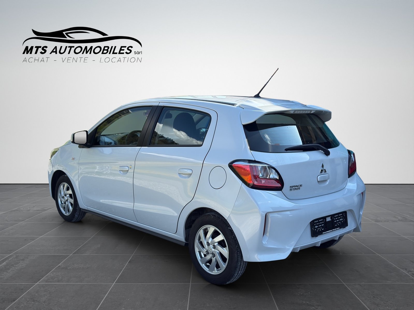 MITSUBISHI Space Star 1.2 CVT Intense, Essence, Occasion / Utilisé, Automatique - 4