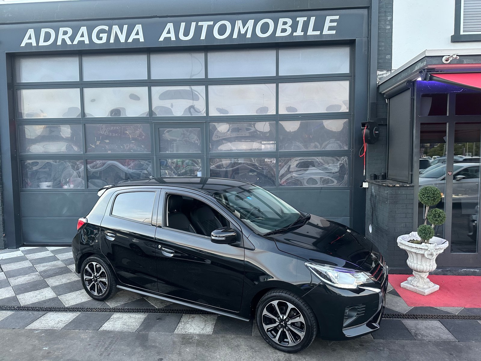 MITSUBISHI Space Star 1.2 Diamond CVT, Essence, Occasion / Utilisé, Automatique - 2