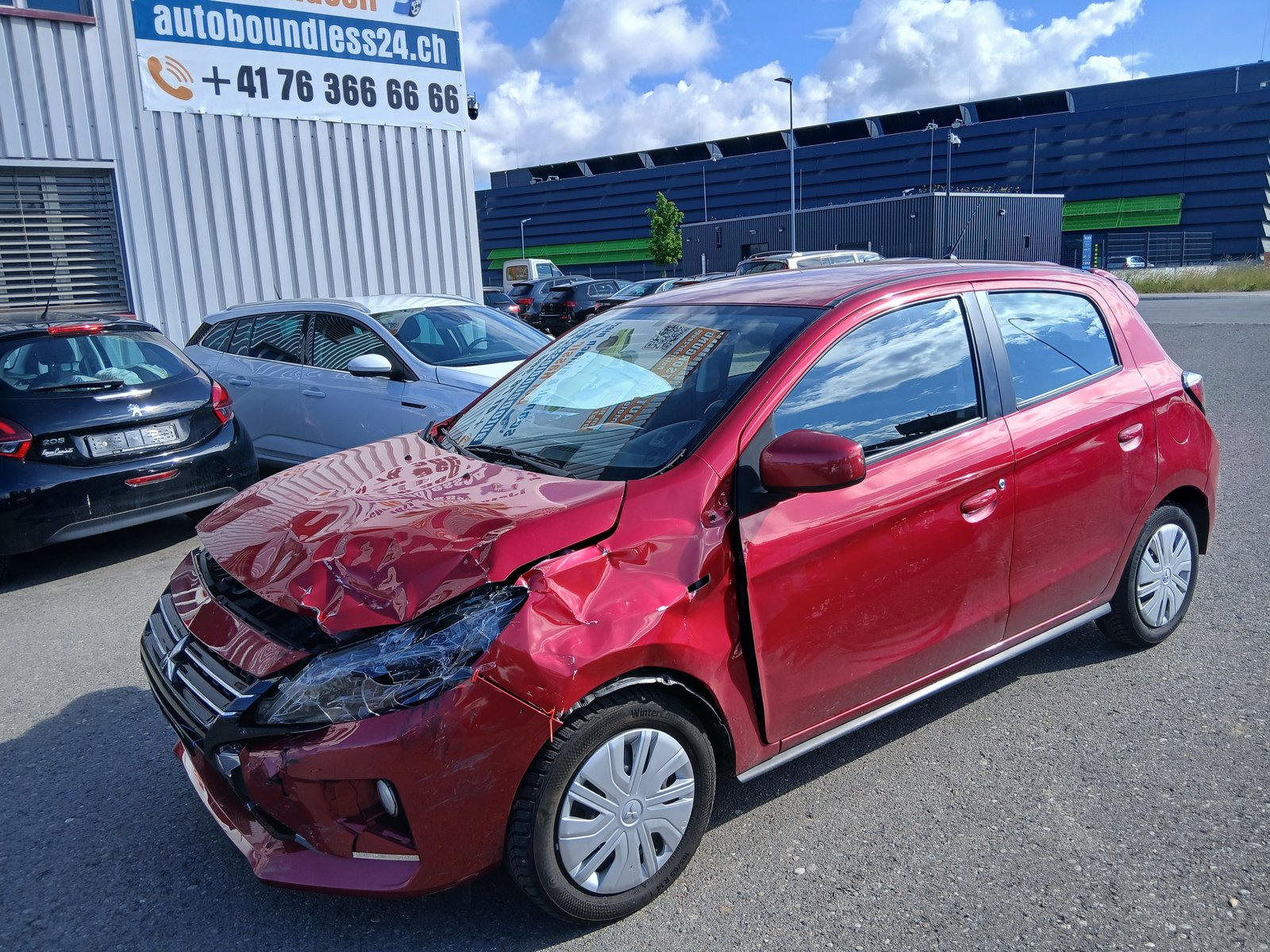 MITSUBISHI Space Star 1.2 CVT Invite, Benzin, Occasion / Gebraucht, Automatik - 2