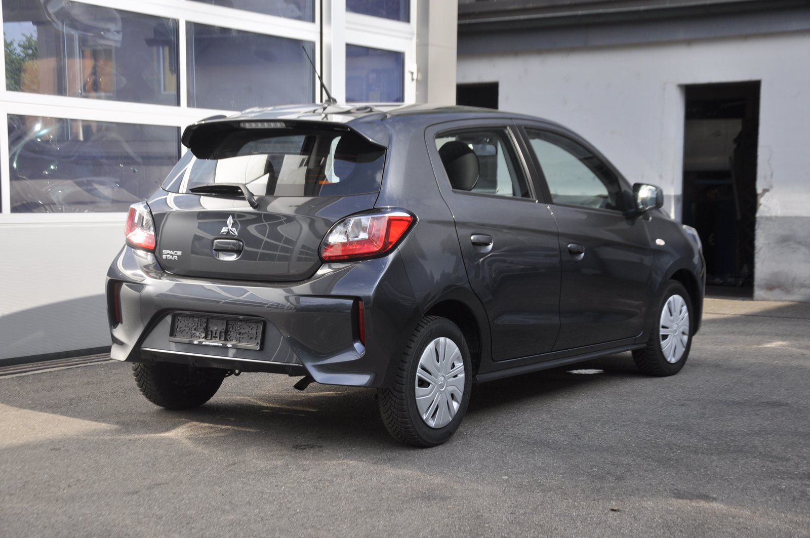 MITSUBISHI Space Star 1.2 CVT Inform I Automatik, Essence, Occasion / Utilisé, Automatique - 3