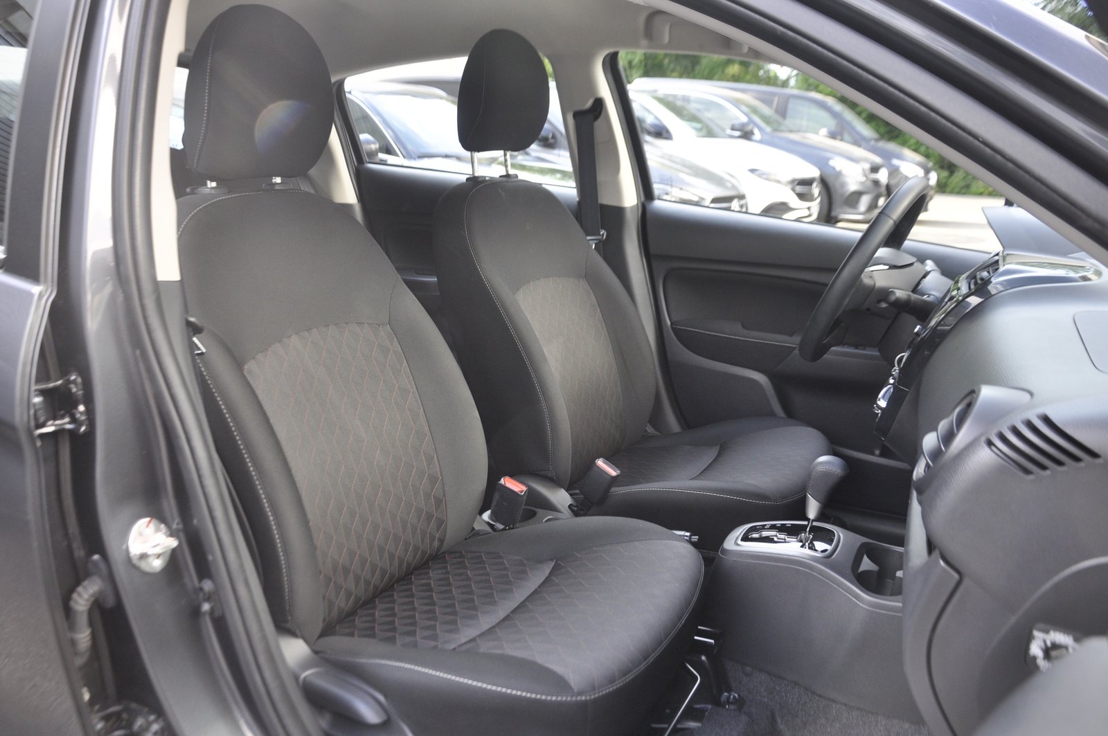 MITSUBISHI Space Star 1.2 CVT Inform I Automatik, Essence, Occasion / Utilisé, Automatique - 7