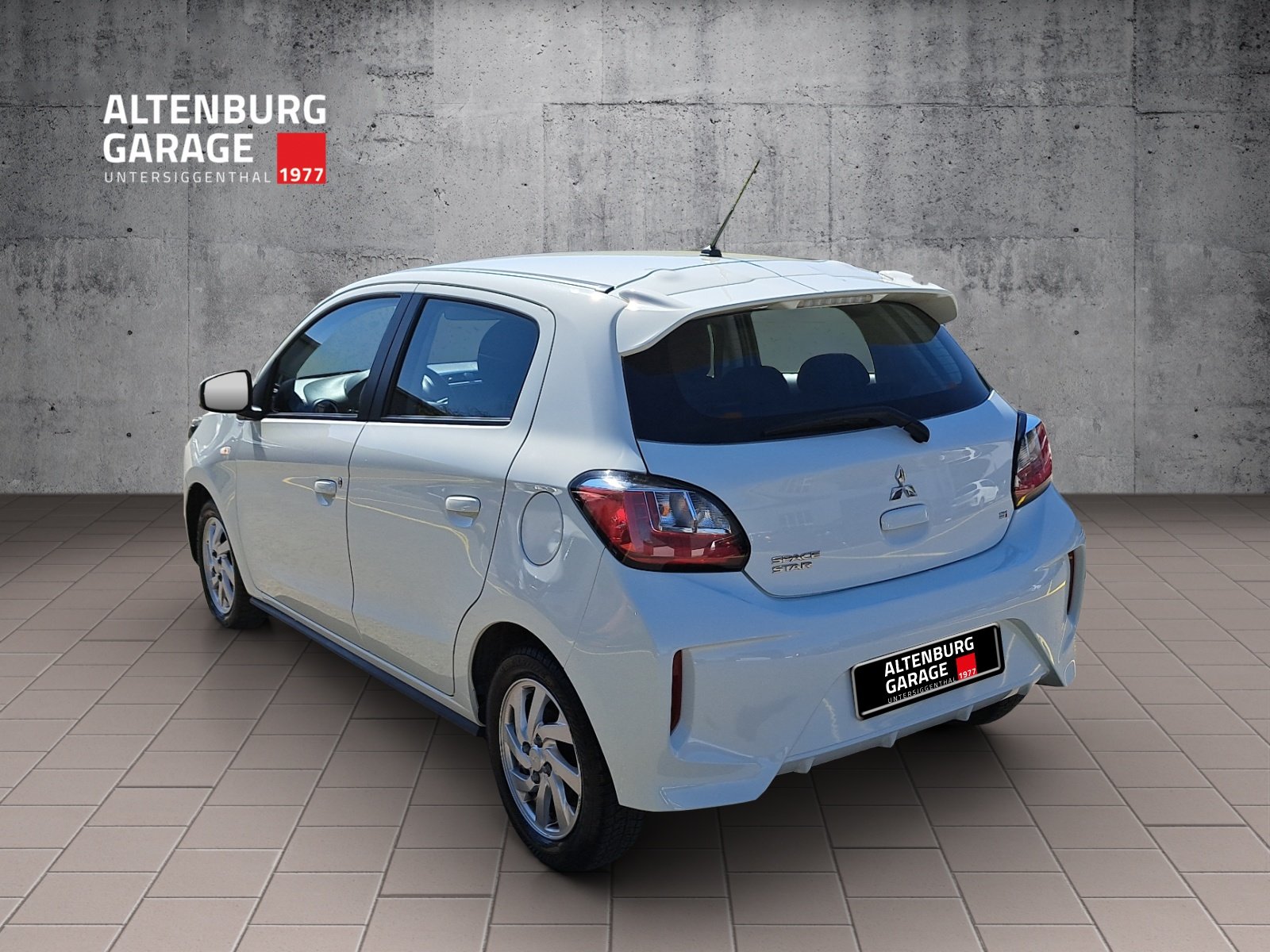 MITSUBISHI Space Star 1.2 MIVEC Invite, Essence, Voiture de démonstration, Automatique - 3