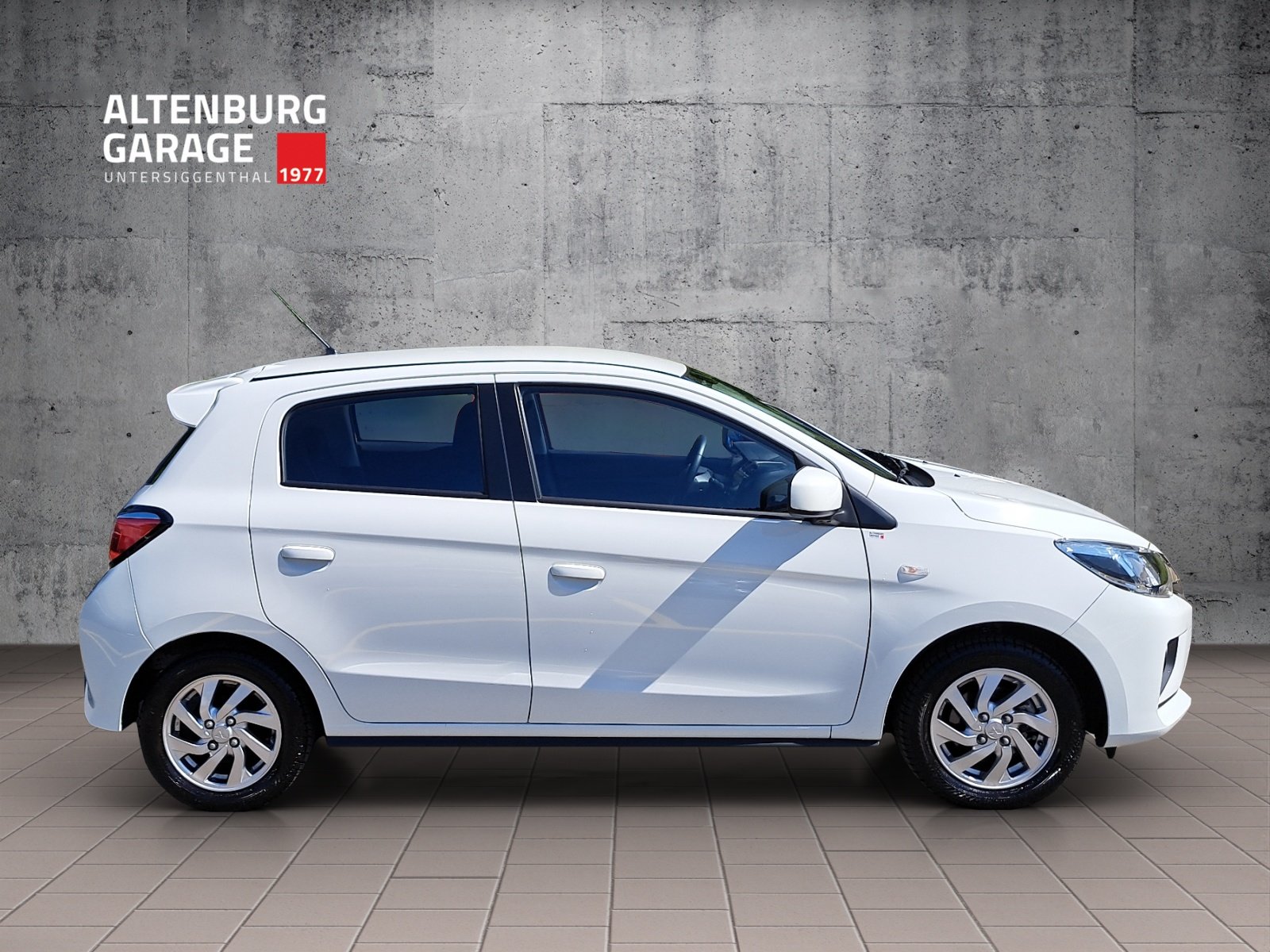 MITSUBISHI Space Star 1.2 MIVEC Invite, Essence, Voiture de démonstration, Automatique - 6