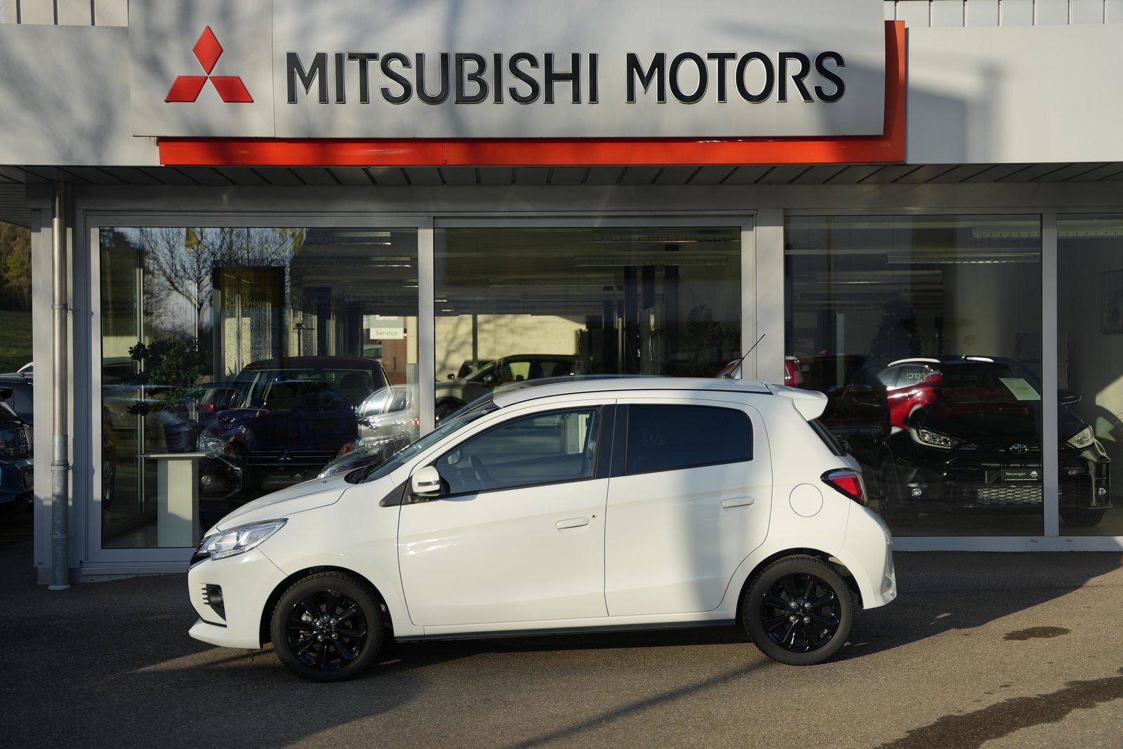 MITSUBISHI Space Star 1.2 MIVEC Intense+, Essence, Occasion / Utilisé, Automatique - 3