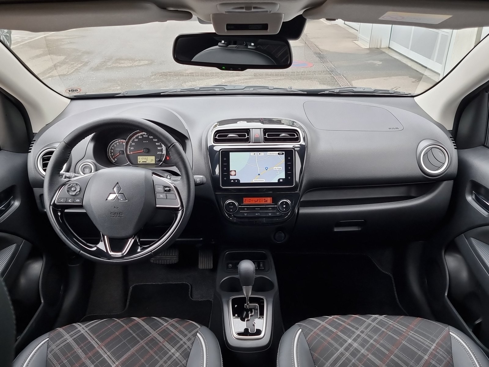 MITSUBISHI Space Star 1.2 MIVEC Intense+, Benzin, Occasion / Gebraucht, Automat - 6