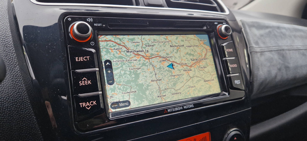 MITSUBISHI Space Star 1.2 MIVEC Hanami, Essence, Occasion / Utilisé, Automatique - 6