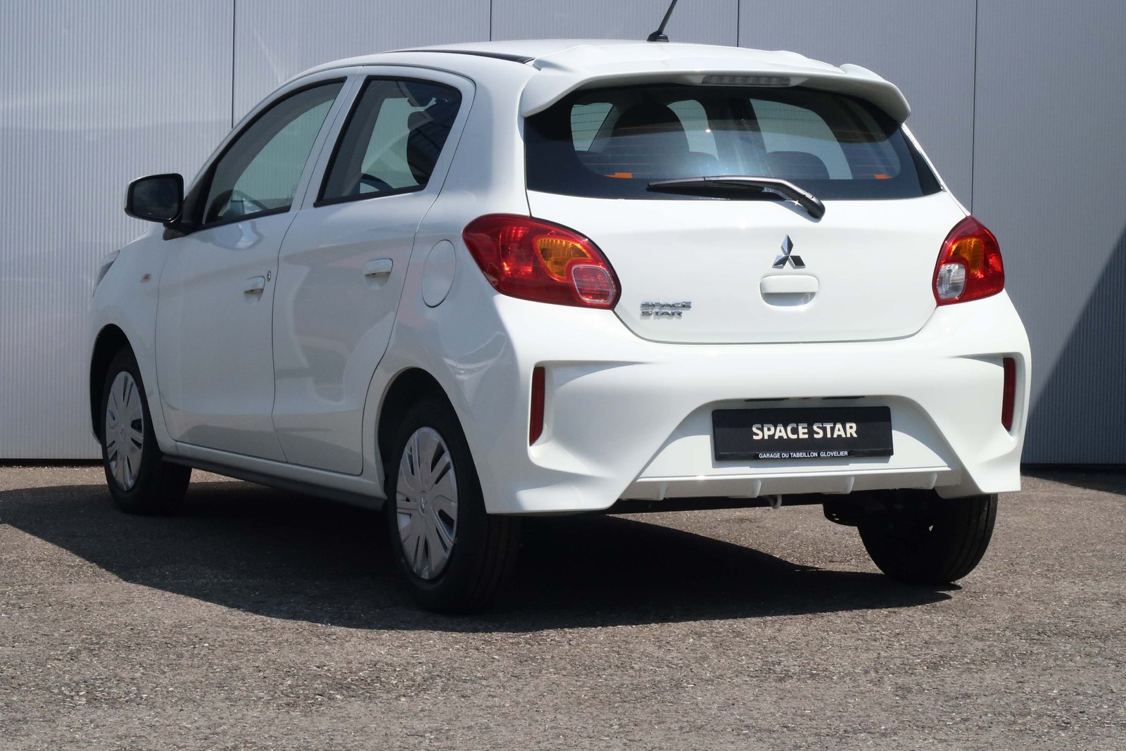 MITSUBISHI Space Star 1.2 Automat. Inform, Essence, Occasion / Utilisé, Automatique - 4