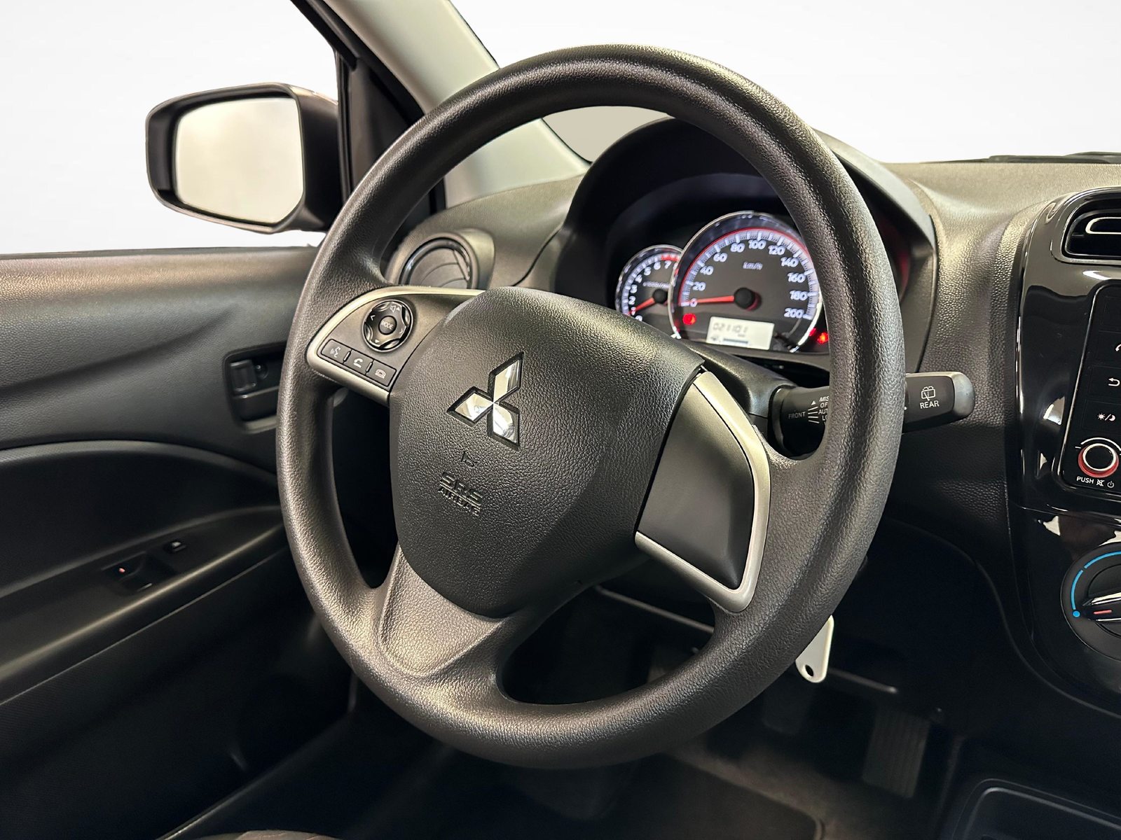 MITSUBISHI Space Star 1.2 MIVEC Inform, Benzin, Occasion / Gebraucht, Handschaltung - 7