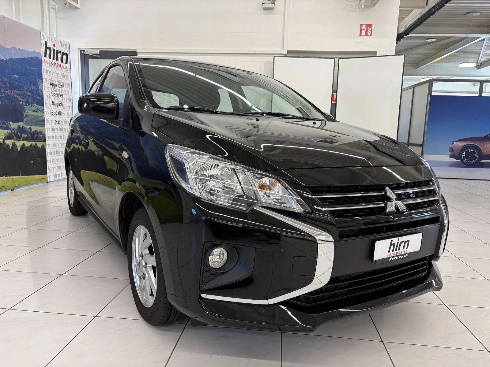 MITSUBISHI Space Star 1.2 MIVEC Invite, Benzin, Occasion / Gebraucht, Automatik - 3