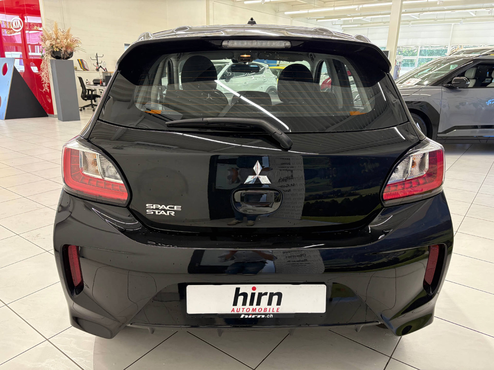 MITSUBISHI Space Star 1.2 MIVEC Invite, Benzin, Occasion / Gebraucht, Automatik - 6