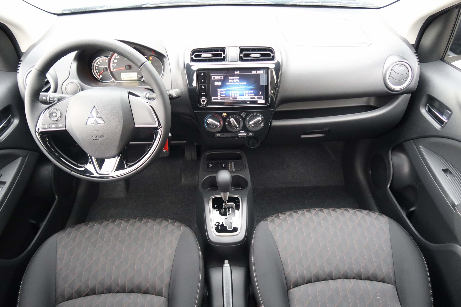 MITSUBISHI Space Star 1.2 Automat. Inform, Benzina, Occasioni / Usate, Automatico - 7