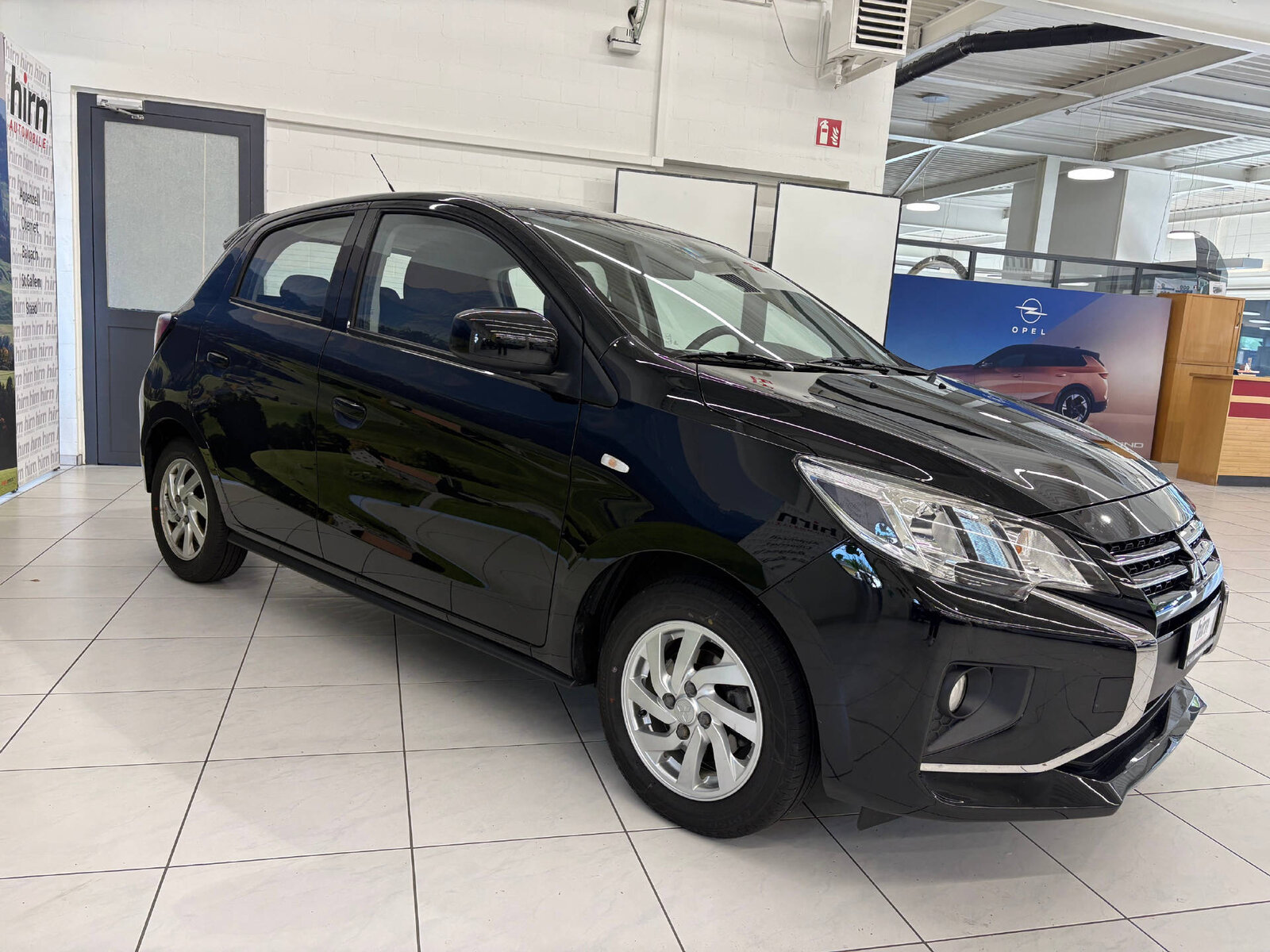 MITSUBISHI Space Star 1.2 MIVEC Invite, Essence, Occasion / Utilisé, Automatique - 3