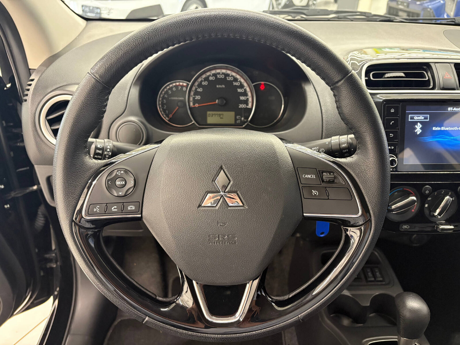 MITSUBISHI Space Star 1.2 MIVEC Invite, Essence, Occasion / Utilisé, Automatique - 7