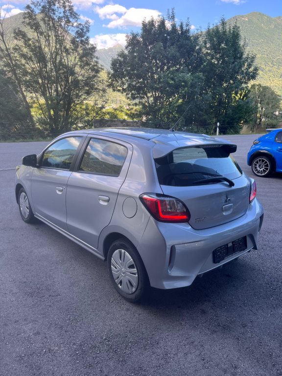 MITSUBISHI SPACE STAR 1.2 MIVEC Inform, Benzin, Occasion / Gebraucht, Automatik - 2