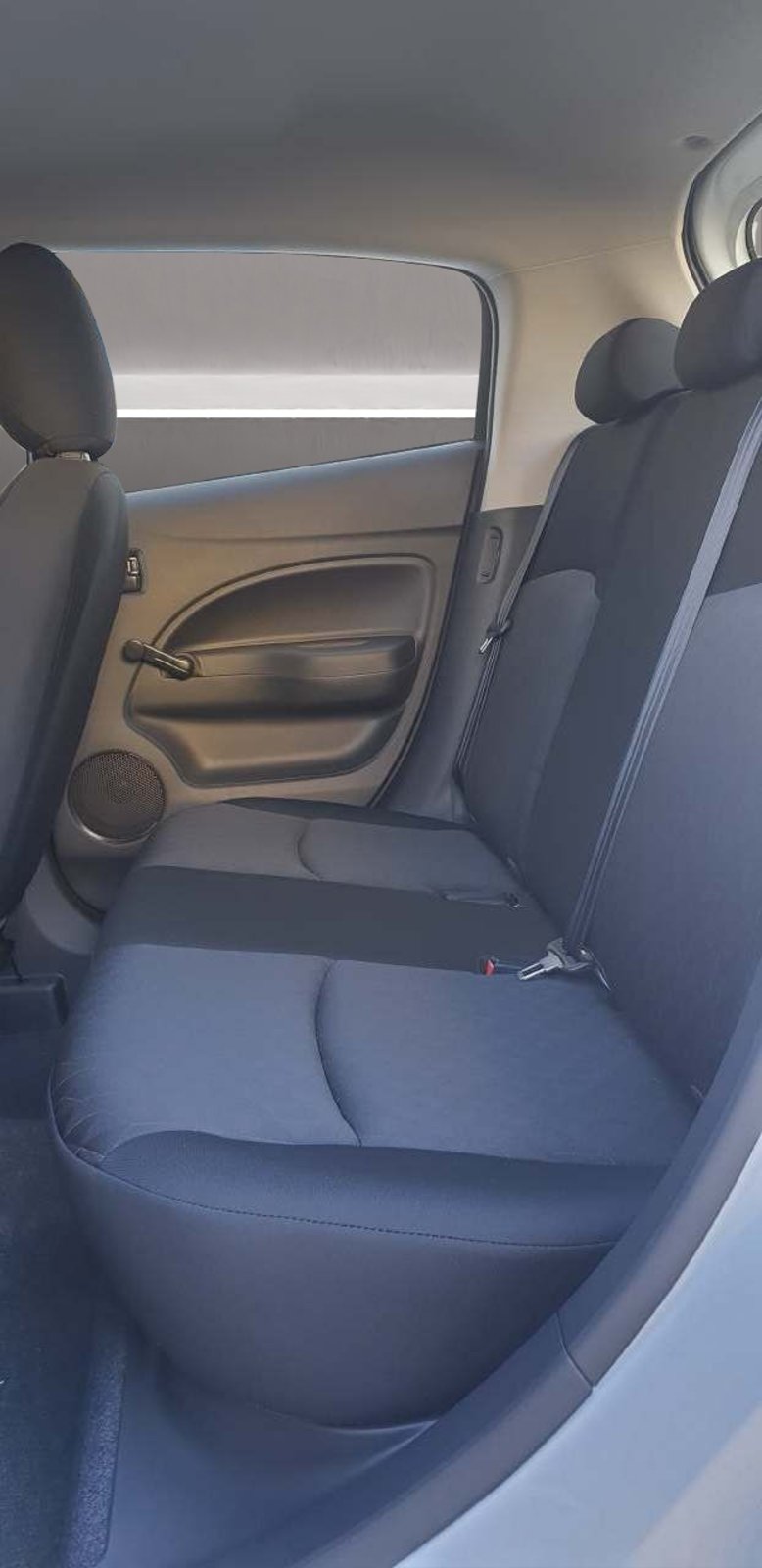MITSUBISHI Space Star 1.2 MIVEC Inform, Benzin, Vorführwagen, Automatik - 3